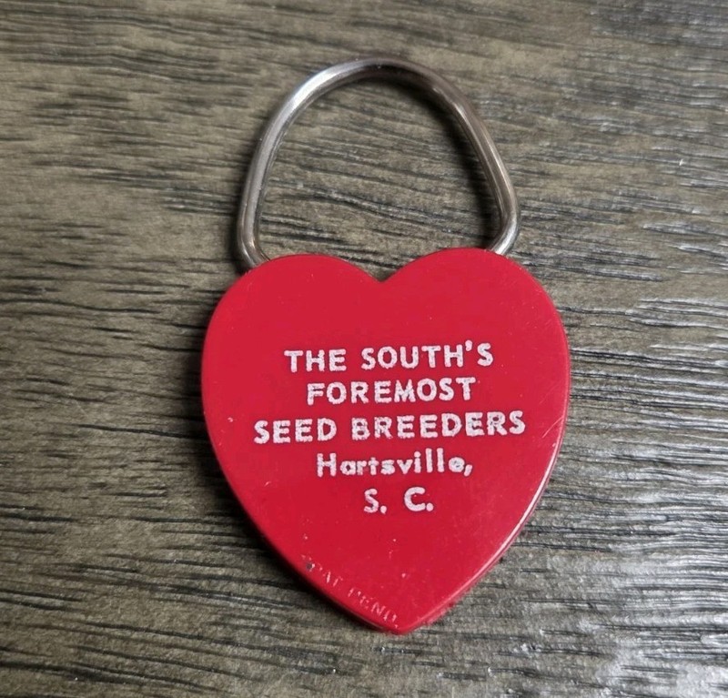 VINTAGE Coker’s Pedigreed Seed Blood Keychain 1980’s~ Estate Find Hartsville SC