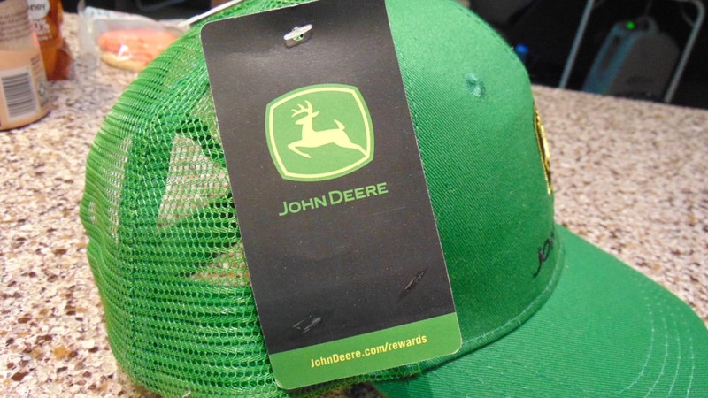 VINTAGE JOHN DEERE FARMER BALL CAP STYLE HAT - ADJUSTABLE - WITH TAG gallery