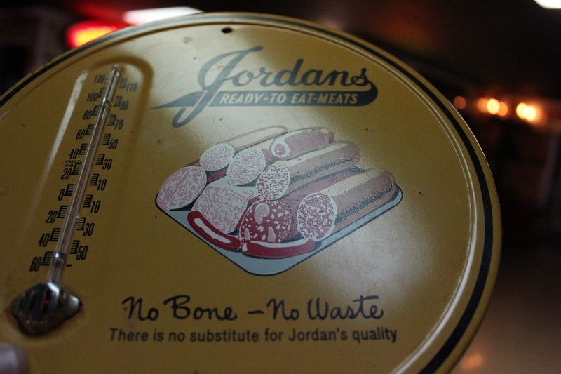 RARE 1950s JORDAN MEAT MARKET STORE METAL THERMOMETER SIGN FARM PIG HOG COW IH gallery