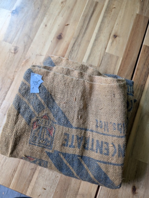 Vintage Master Mix Master FEEDS Chick McMillen Burlap 100lb Feed Sack Bag Seed gallery