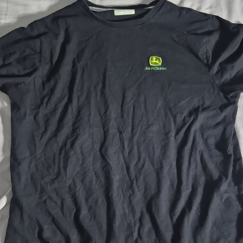 John Deere Nothing Runs Like a Deere Agriculture T-Shirt Black XL