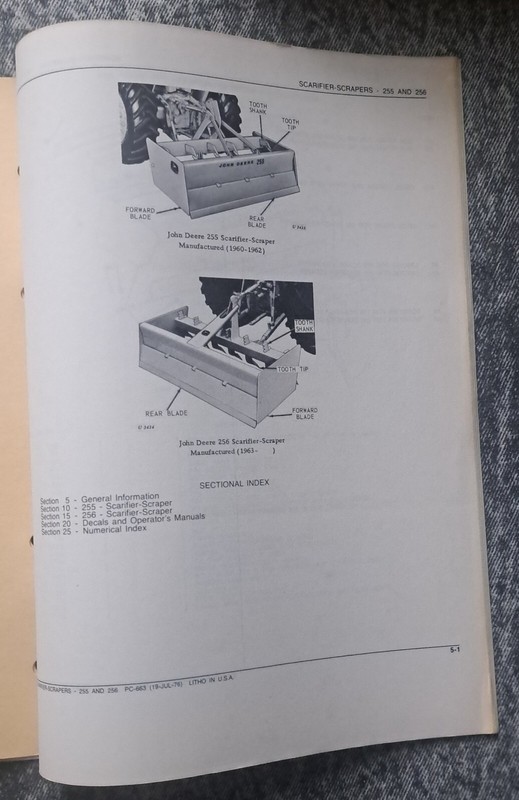 John Deere 255 And 256 Scarifier-Scrapers. Parts Catalog PC-663 1976 gallery