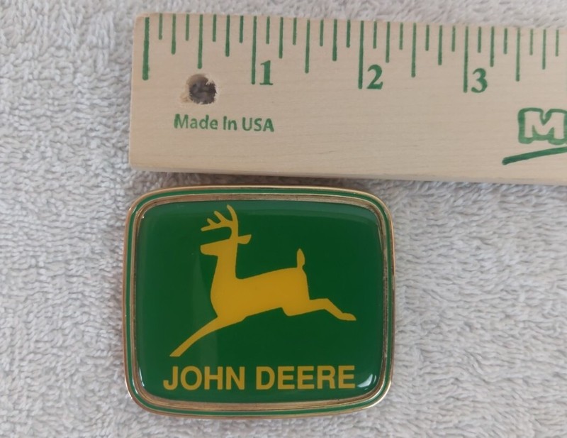 JOHN DEERE FARM TRACTOR AGRICULTURE FARMING FARMER MENS METAL BELT BUCKLE 1992 gallery