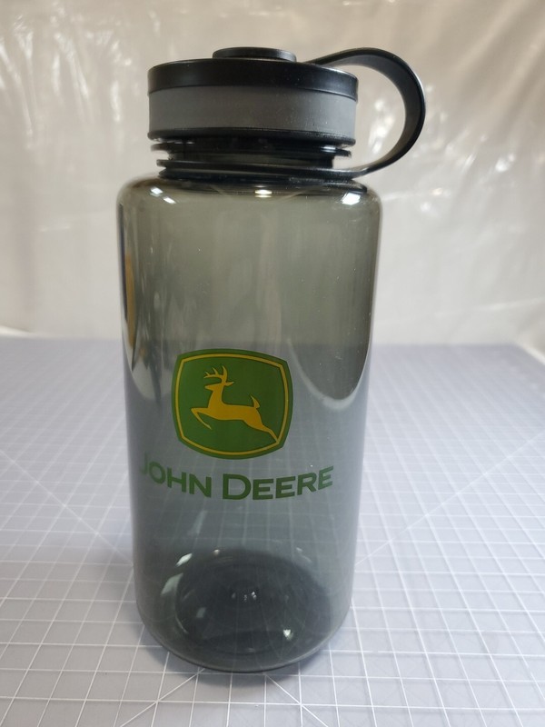 John Deere Robust Tritan Water Bottle 32oz