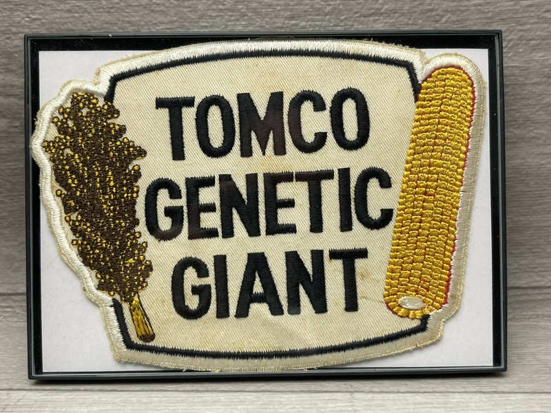 1960s Tomco Genetic Giant Feed & Seed Farm Advertising Patch Vintage