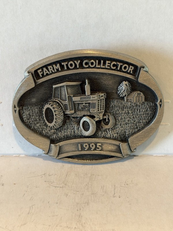 International 1066 Tractor Farm Toy Collector 1995 Pewter Belt Buckle B&M Buckle