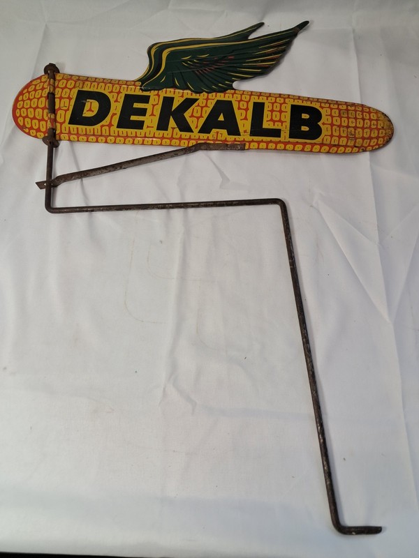 Vintage Decalb Seed ‘Flying Wing ” weathervane post sign
