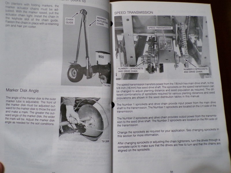 Case IH 900 Plate Type Mounted Planter Operator's Manual 1986 gallery