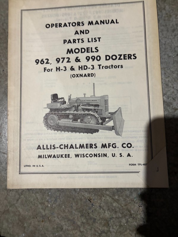 Allis Chalmers 982 972 990 Dozers Operator’s Manual MWPA26 ver2