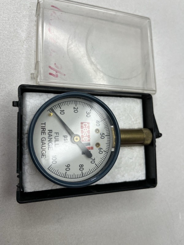 Case IH Full Range Tire Gauge 100 psi Max Auto Tractor International Harvester