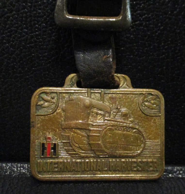 IH International Harvester TD18 Crawler Tractor Watch Fob Herman Brown Comp Iowa