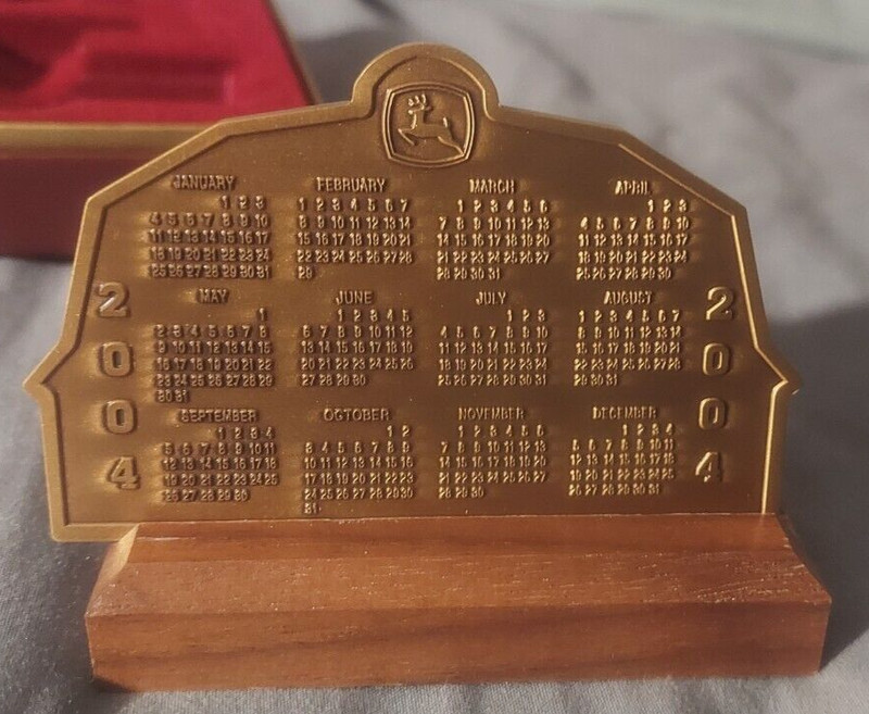 2004 John Deere Lited Edition Calendar Medallion w/ Stand Timeless Legends gallery