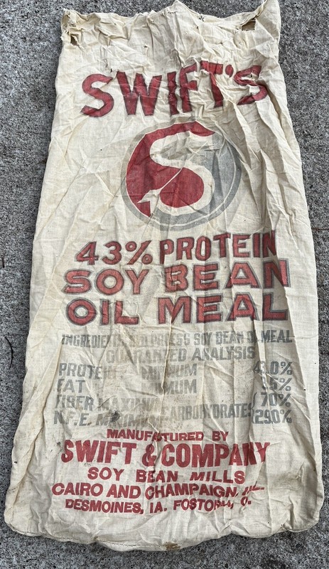 VINTAGE SWIFT’S SOYBEAN OIL MEAL 100 lb BAG, SWIFT & CO. Des Moines, IA