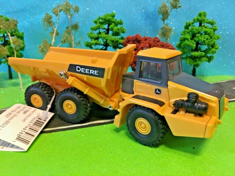 JOHN DEERE, Gravel Truck, Ertl Quality, TOMY, Licensed Product, Working Dumper