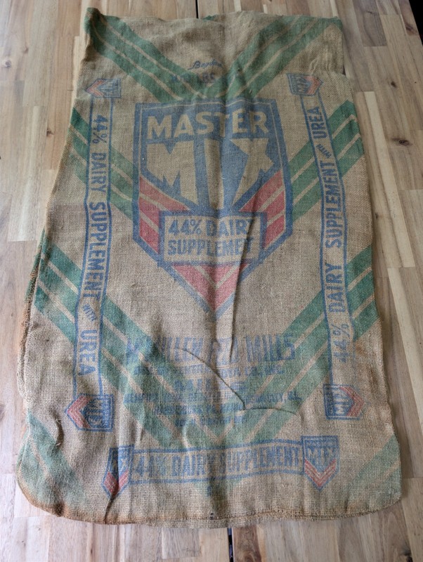 Vintage Master Mix Master Blend 44% Dairy Supp McMillen Burlap 100lb Feed Sack gallery