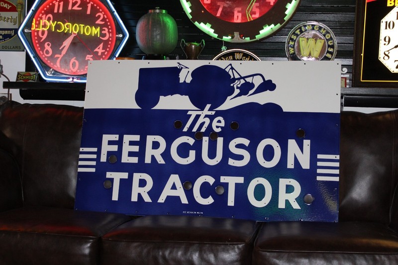 THE FERGUSON TRACTOR DEALERSHIP PORCELAIN METAL NEON SIGN SKIN FORD FARM CORN IH
