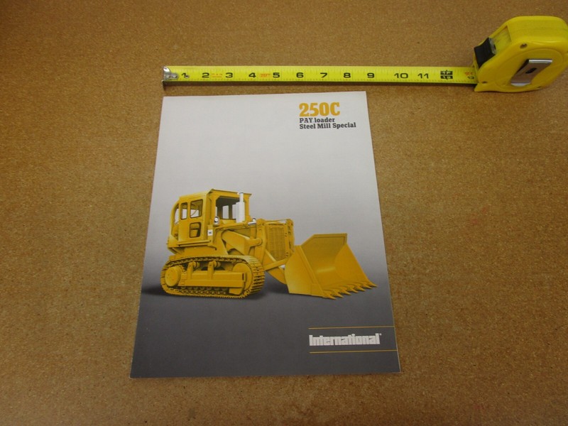 1978 IH International 250C Payloader spec sales brochure 4 pg AD50100F1 8/77