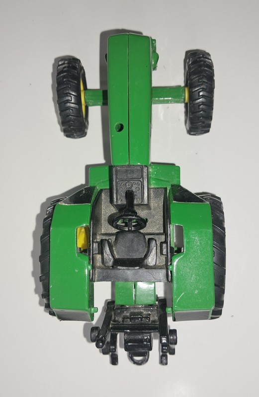 Vintage Ertl John Deere 3350 Toy Tractor Diecast Model Green 1/32 Replica 1993 gallery