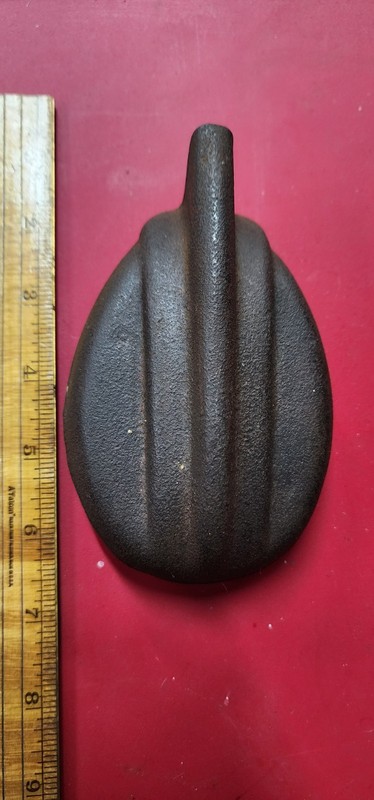 RARAE VTG 1940S-50S FORD 8N TRACTOR RADIOTOR CAP, ORGINAL