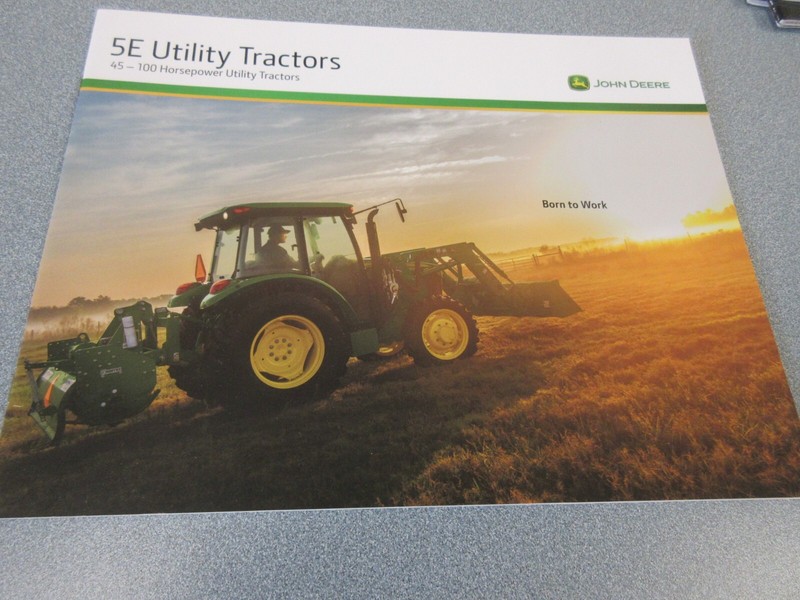 John Deere 5045 5055 5065 5075 5085 5100 Tractor Brochure 16 Page VG Condition