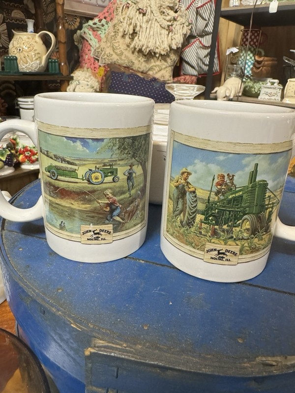 John Deere Coffee Cups Mugs Set of 4 Gibson Tractor Design