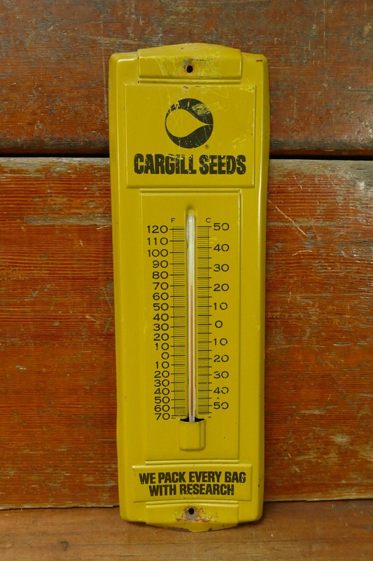 Vintage Cargill Seeds Advertising Thermometer Farm Sign Seed Corn Iowa