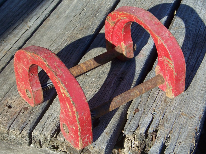 International Farmall Tractor OEM Wheel Dual Hub Axle Wedge Lock Spreader Tool