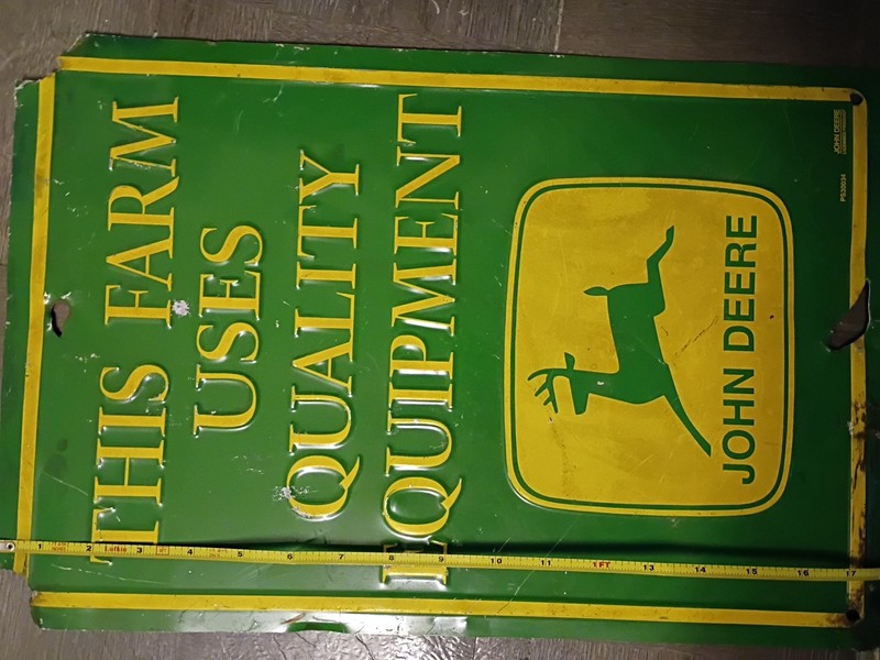 JOHN DEERE TRACTOR Quality FARM Equipment Retro Metal Tin Sign Garage Decor
