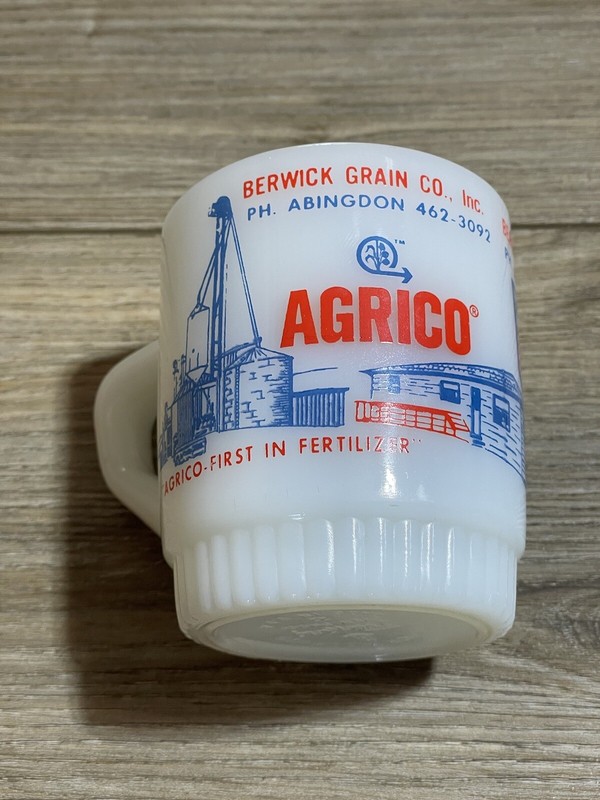 Vintage Fire King Master Mix Agrico Coffee Mug Berwick Illinois