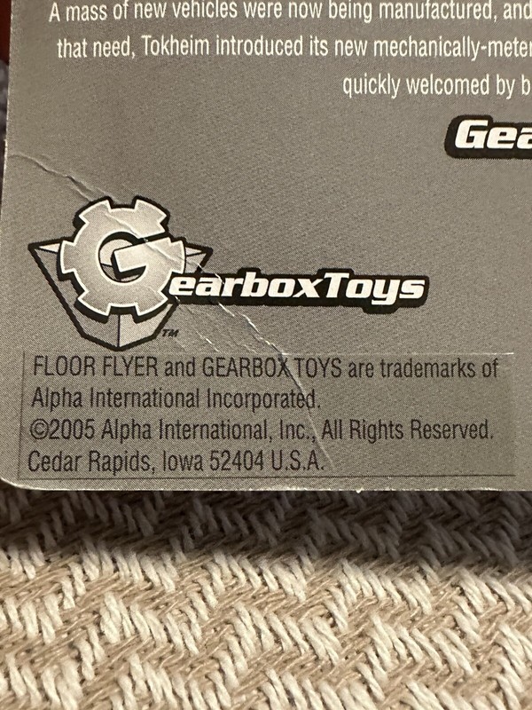 GEARBOX TOYS-JOHN DEER-1950 STYLE GAS PUMP. #66251 New.!!!!!!! gallery