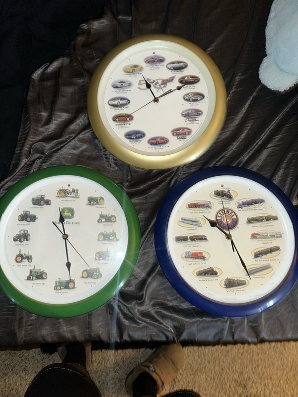 Jhon deer, corvvete, and train all fully functional working clocks for all 3