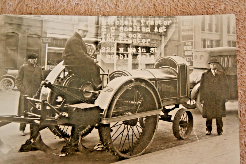 MITCHELL MOTOR PIOW CO.