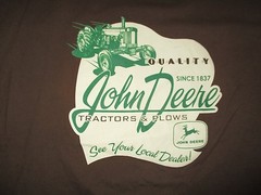 Vintage JOHN DEERE (Quality Since 1837 Tractors & Plows (LG) T-Shirt