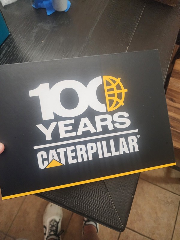 100 Years Caterpillar Pin Set, Keychains &Cufflinks Centennial – employee gift