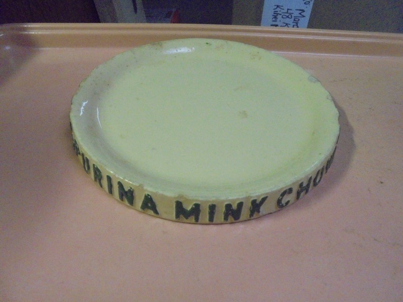 Vintage Purina Mink Chow Feeder Plate Dark Green