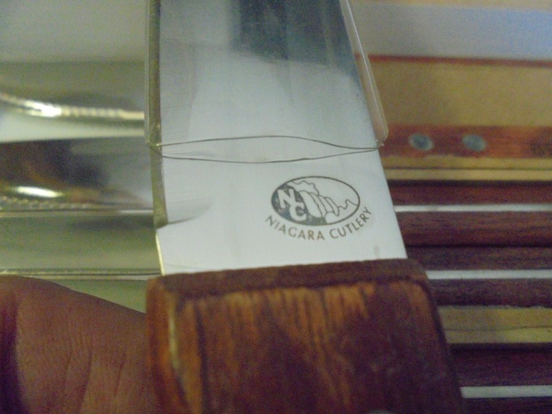 Vintage Box of Six Steak Knives Beta Seed Betaseed Niagara Cutlery gallery