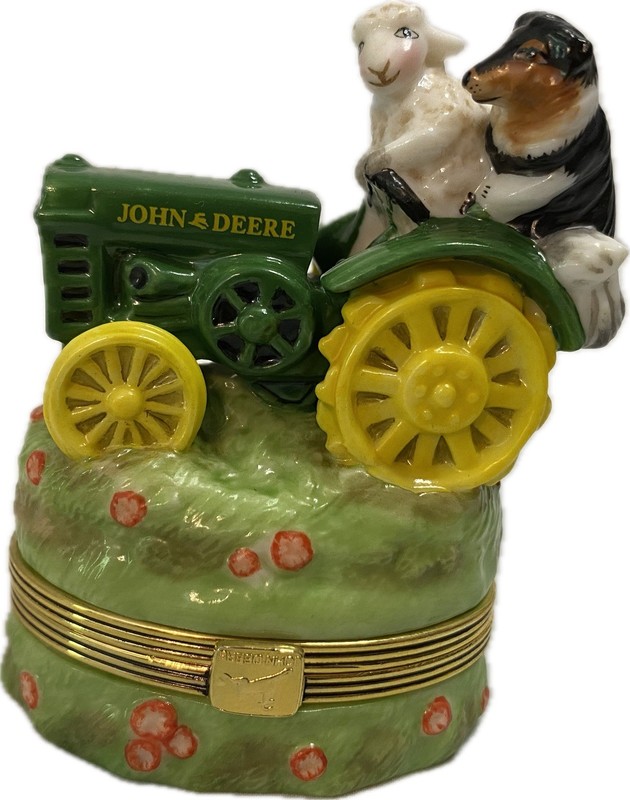 GOOD Franklin Mint John Deere Pill Box Shear Power, Dog Sheep