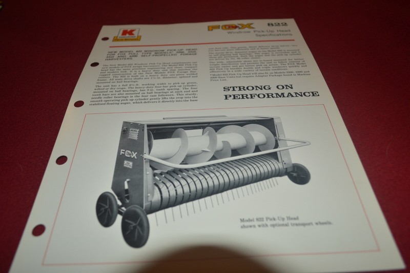 Fox River Tractor 822 Windrow Pick Up Head Dealer’s Brochure AMIL15