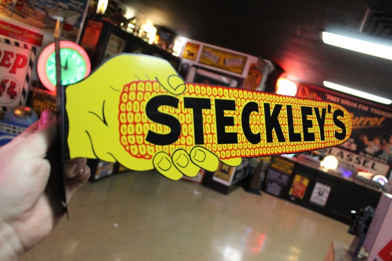 SCARCE 1950s STECKLEY’s SEED CORN DEALER 2-SIDED PAINTED METAL FLANGE SIGN FARM