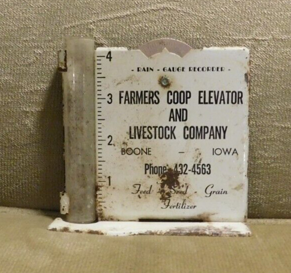 Vintage Farmers CoOp Elevator Advertising Metal Rain Gauge Boone, Iowa