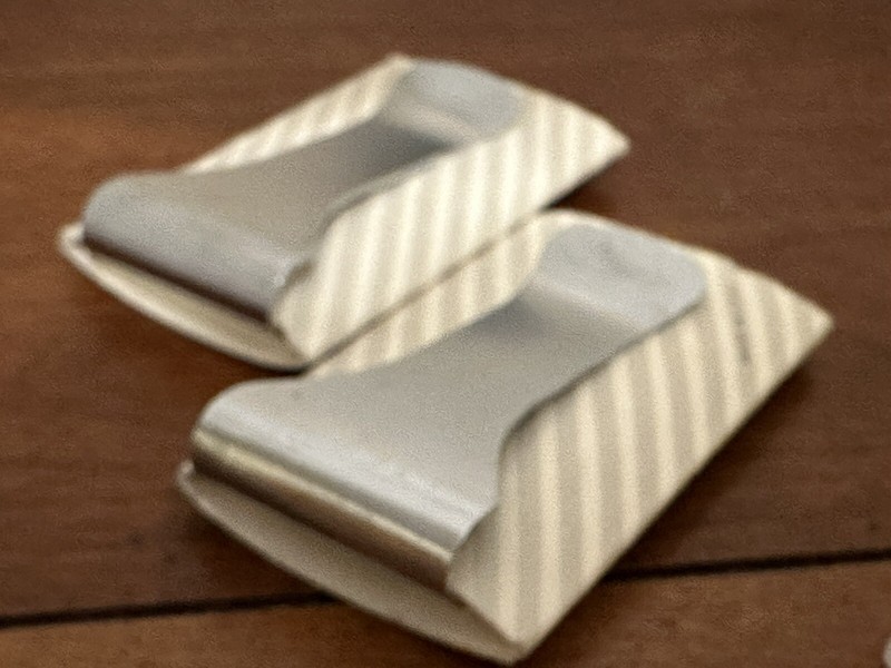 JOHN DEERE MONEY CLIP GOLF EVENT PRIZE DRIVE THE GREEN BRAND NEW gallery