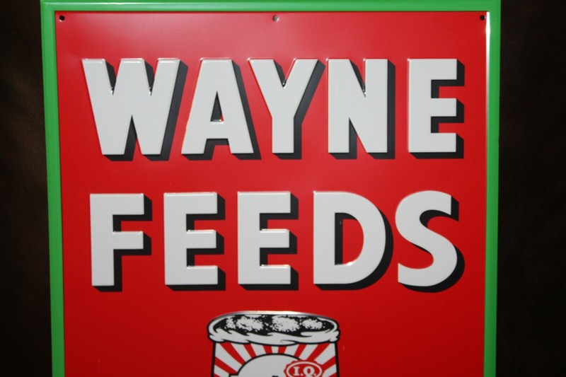 WAYNE FEEDS DAIRY HORSE POULTRY HOGS FARM EMBOSSED METAL SIGN SALES GAS OIL IH gallery