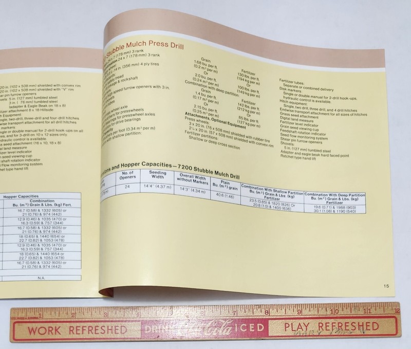 International Harvester 7100 & 7200 Shovel Press Grain Drills Vintage Brochure gallery