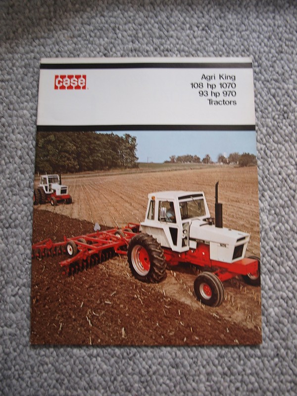 Case 970 1070 Agri King Tractor Color Brochure 20 pg. Original MINT ’73