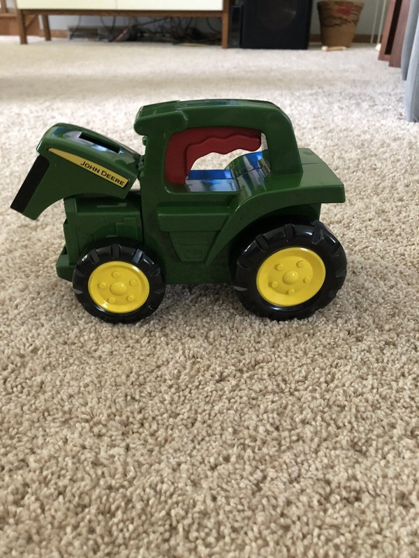 John Deere Roll N Go Flashlight Toy Tractor LIGHT and SOUND, Brand Tomy, WORKS