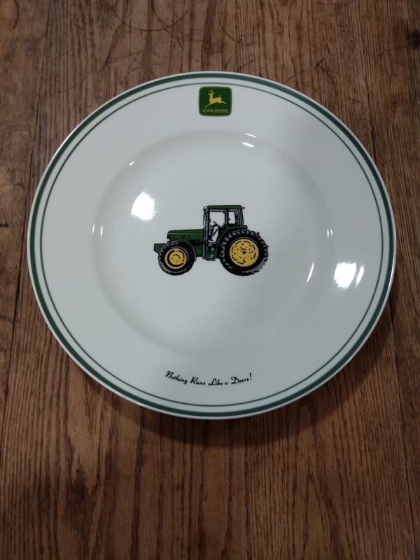 John Deere Nothing Runs Like A Deere 11 1/4″ DINNER PLATES Gibson Excellent Cond