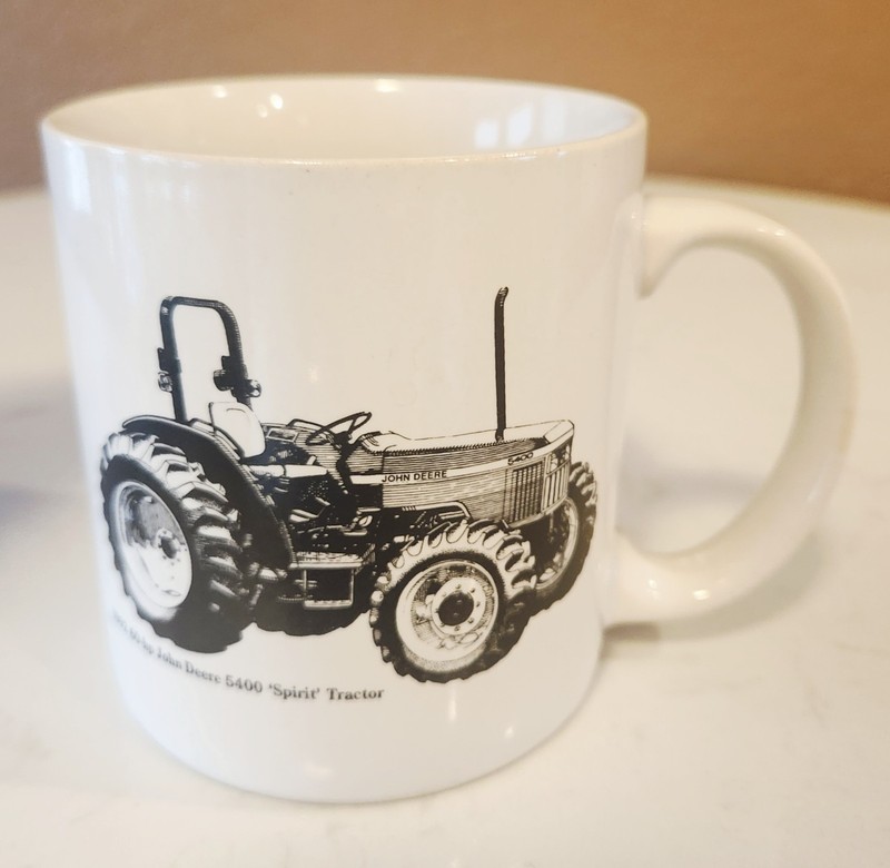 John Deere Service Coffee Mug "Go w/ the Green" 60 hp 5400 Spirit tractor 1992 gallery