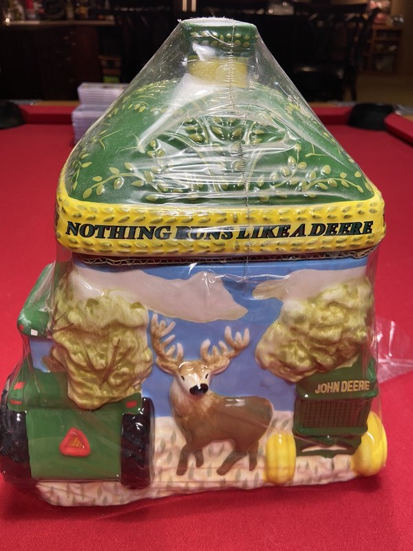 John Deere Tractor Vintage Cookie Jar (original packaging) gallery