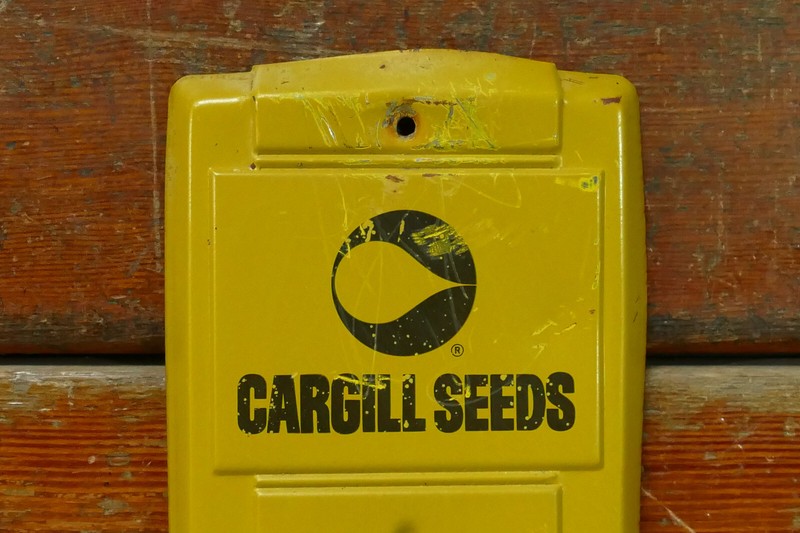 Vintage Cargill Seeds Advertising Thermometer Farm Sign Seed Corn Iowa gallery