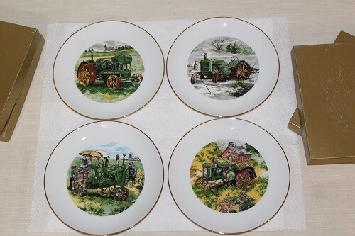 Set Of 4 John Deere Employees Credit Union Collector Plates 1983 – 1985 Limited
